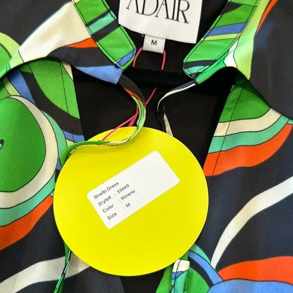 NWT Alden Adair Shelbi Dress Kimono with bubble sleeves size Medium.